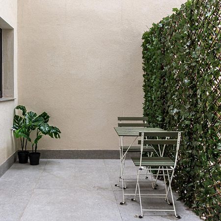Osito Hub - Duque De Gaeta Apartment Valencia Bagian luar foto